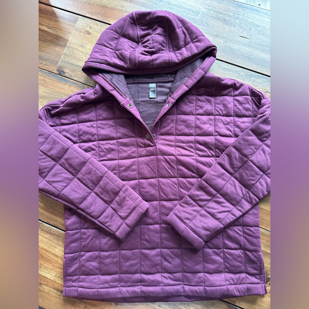Gap Fit hooded sweatshirt